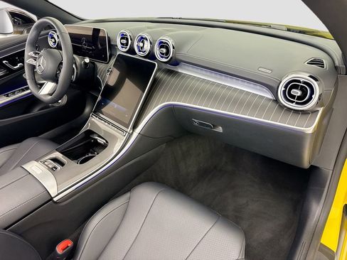 Certified 2026 Mercedes-Benz CLE 300 4MATIC Cabriolet image 16