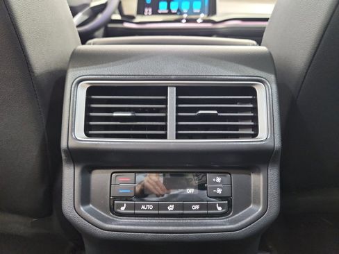 New 2026 Volkswagen Atlas SEL AWD/4WD image 34