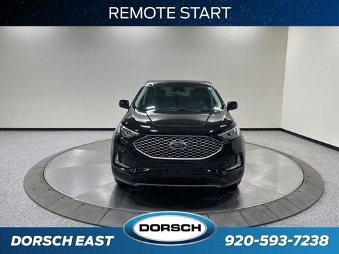 Certified 2024 Ford Edge SEL w/ Convenience Package AWD/4WD image 3