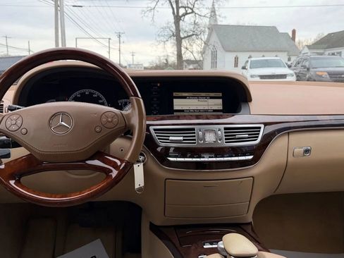 Used 2012 Mercedes-Benz S 550 image 21
