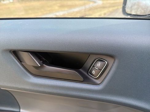 Certified 2022 Ford Maverick XL image 19