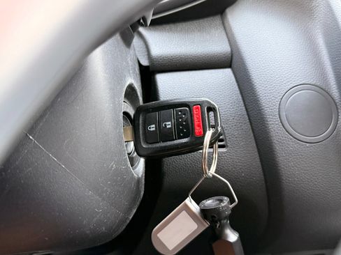 Used 2019 Honda Fit LX image 30
