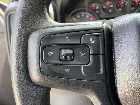 Used 2022 Chevrolet Silverado 1500 Custom RWD image 8