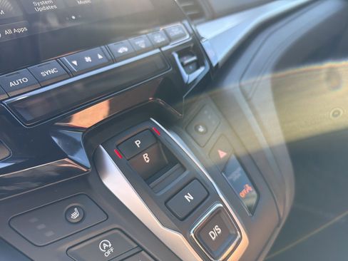 Used 2023 Honda Odyssey EX-L image 25