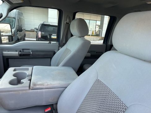 Used 2016 Ford F250 XLT w/ XLT Value Package image 2