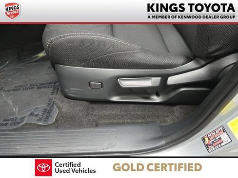 Used 2025 Toyota 4Runner SR5 AWD/4WD image 14