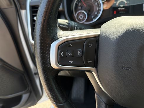 Used 2025 RAM 1500 Big Horn image 10