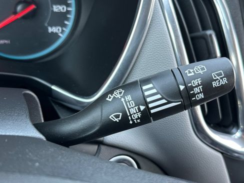 Used 2020 Chevrolet Equinox LS FWD image 33