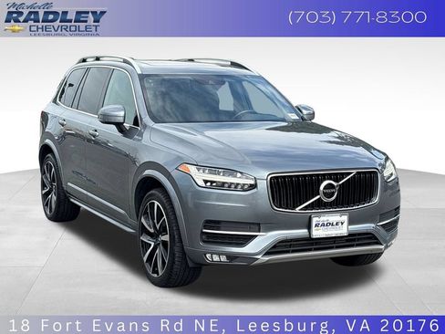 Used 2019 Volvo XC90 T6 Momentum AWD/4WD image 8