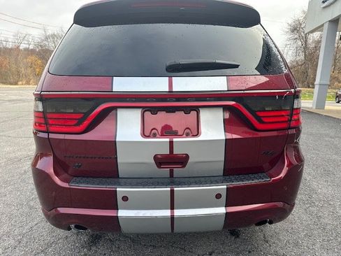 Certified 2022 Dodge Durango R/T w/ Blacktop Package AWD/4WD image 7