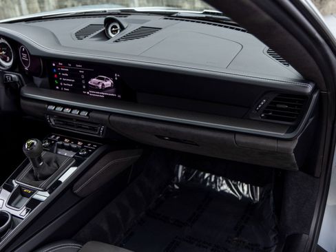 Certified 2022 Porsche 911 GT3 image 51