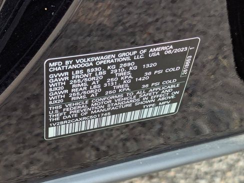 Used 2024 Volkswagen Atlas SEL AWD/4WD image 45