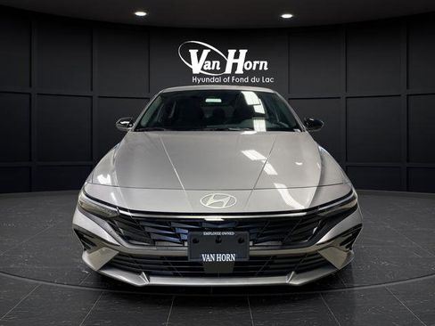 New 2026 Hyundai Elantra SEL Sport image 11