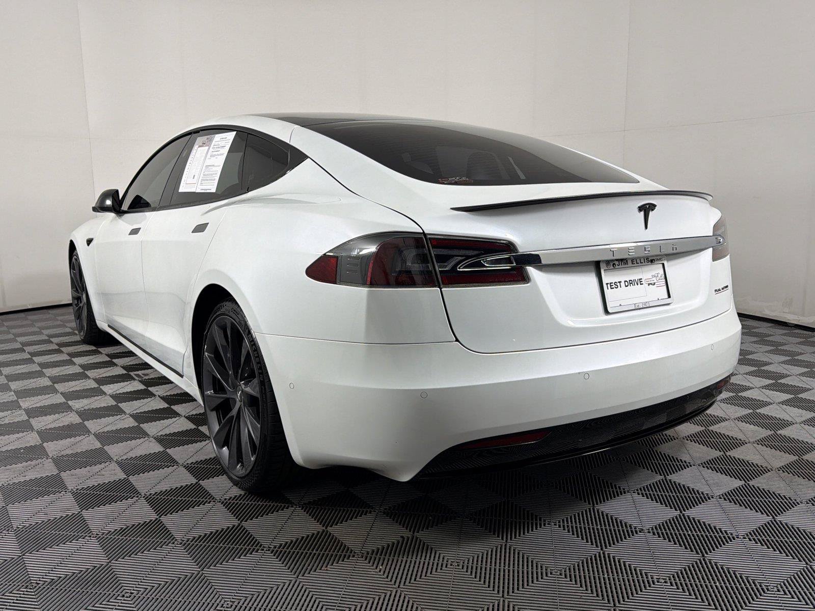 Used 2020 Tesla Model S Performance AWD/4WD image 4
