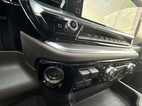 Certified 2025 GMC Sierra 1500 SLT w/ SLT Premium Package image 23