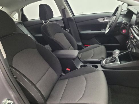 Used 2023 Kia Forte LXS FWD image 21