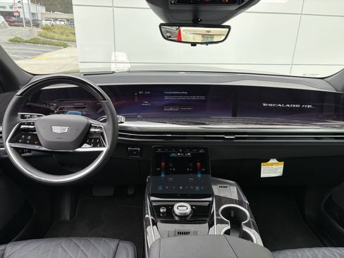 New 2026 Cadillac Escalade IQL Luxury image 23