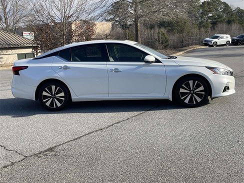 Used 2019 Nissan Altima 2.5 SL image 6