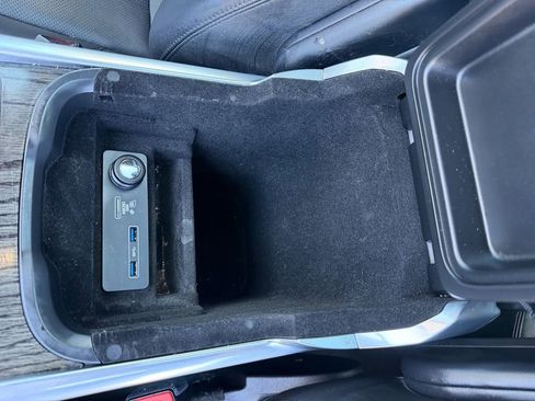 Used 2019 Land Rover Range Rover Sport HSE AWD/4WD image 35