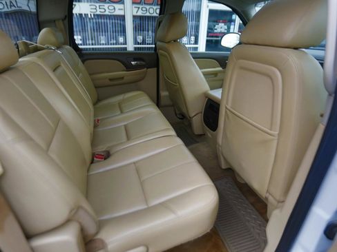 Used 2011 Chevrolet Silverado 1500 LTZ w/ LTZ Plus Package image 17