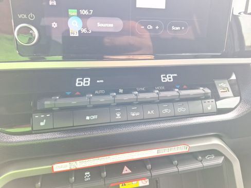 Used 2025 Toyota Tundra SR5 image 27