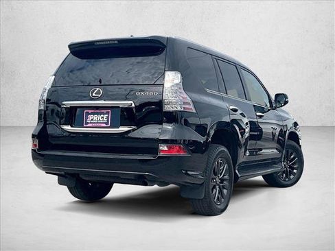 Used 2023 Lexus GX 460 Premium w/ Premium Package image 2