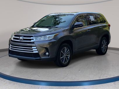 Used 2019 Toyota Highlander XLE
