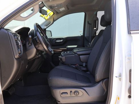 Used 2022 Chevrolet Silverado 1500 LT Trail Boss AWD/4WD image 8