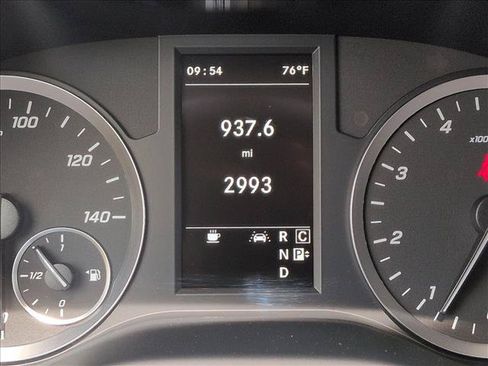 Used 2023 Mercedes-Benz Metris Passenger image 11