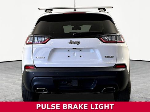 Used 2019 Jeep Cherokee Latitude Plus w/ Comfort/Convenience Group AWD/4WD image 5