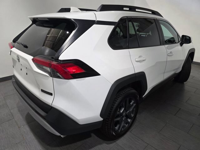 Used 2024 Toyota RAV4 Adventure AWD/4WD image 5