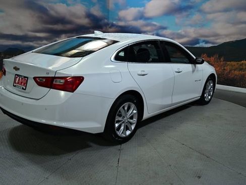 Used 2024 Chevrolet Malibu LT image 9