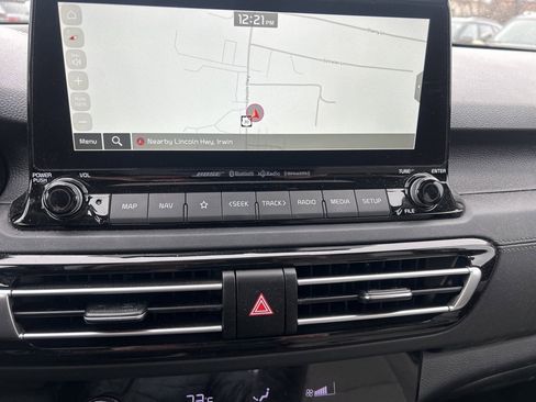 Certified 2023 Kia Seltos SX w/ SX Sunroof Package image 17