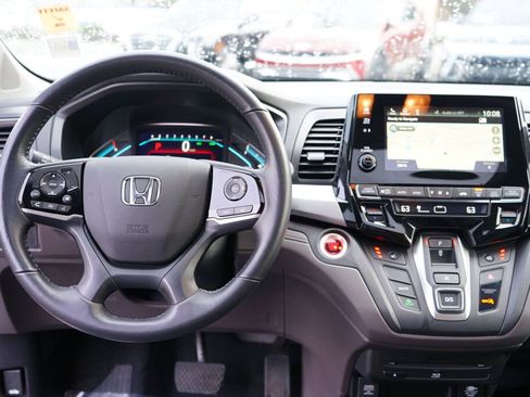 Used 2018 Honda Odyssey EX-L image 17
