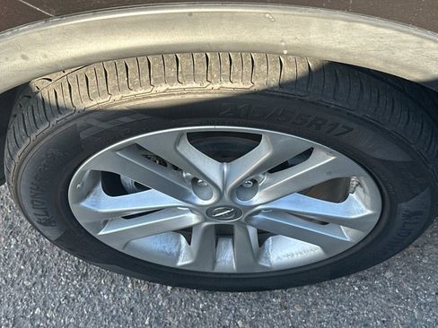 Used 2014 Nissan Juke SL image 3