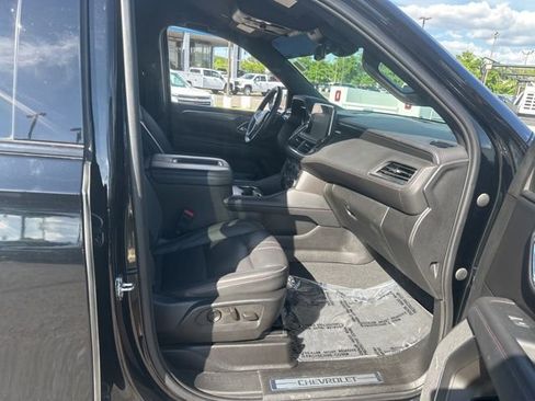 Used 2023 Chevrolet Tahoe RST AWD/4WD image 34