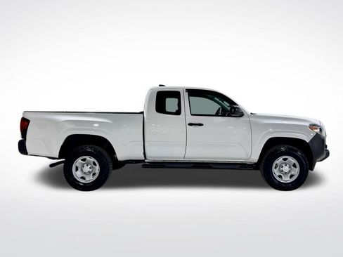 Used 2023 Toyota Tacoma SR image 10