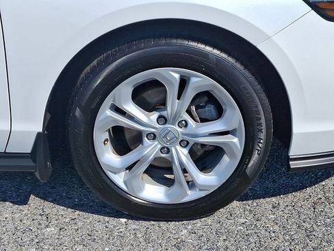 Used 2024 Honda Accord LX image 8