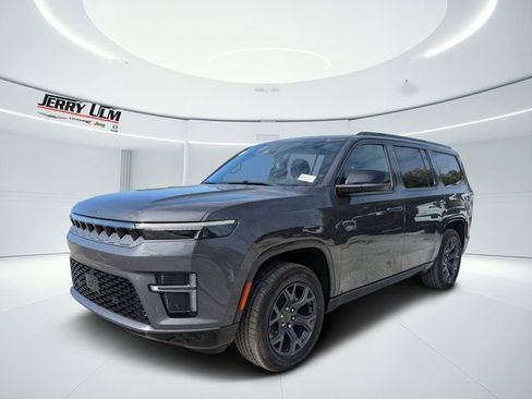 New 2026 Jeep Grand Wagoneer Limited w/ Premium Group II image 7