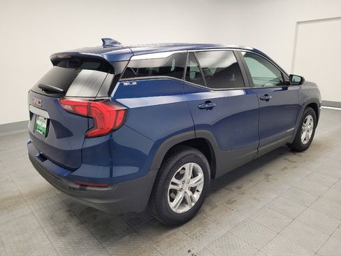 Used 2021 GMC Terrain SLE image 9