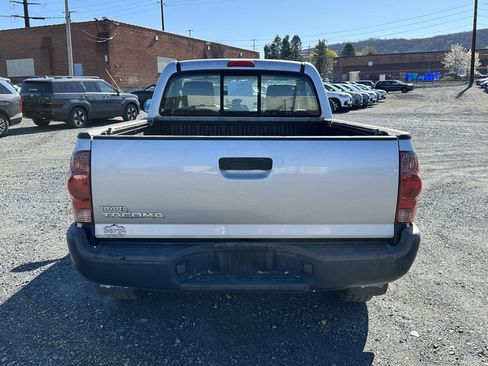 Used 2013 Toyota Tacoma 4x4 Regular Cab image 7