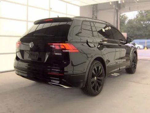 Used 2021 Volkswagen Tiguan SE R-Line AWD/4WD image 5