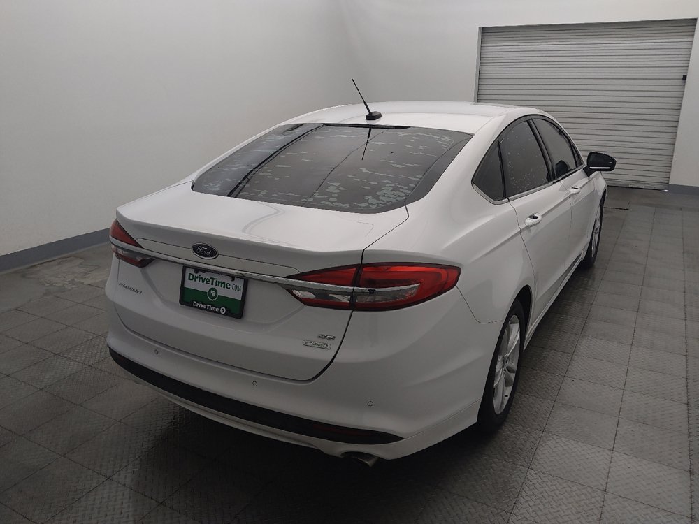 Used 2018 Ford Fusion SE w/ Fusion SE Technology Package FWD image 7