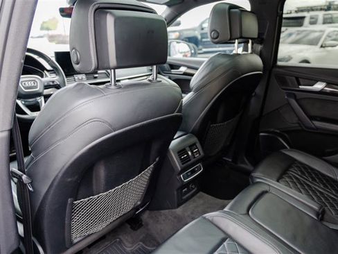 Used 2022 Audi SQ5 Premium Plus w/ Premium Plus Package AWD/4WD image 37