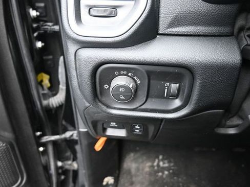 Used 2022 RAM 1500 Big Horn image 16