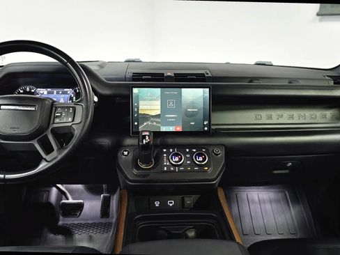 Used 2023 Land Rover Defender 110 X AWD/4WD image 28
