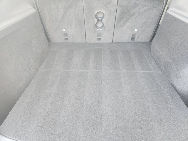 Used 2026 Tesla Model Y 2WD image 40