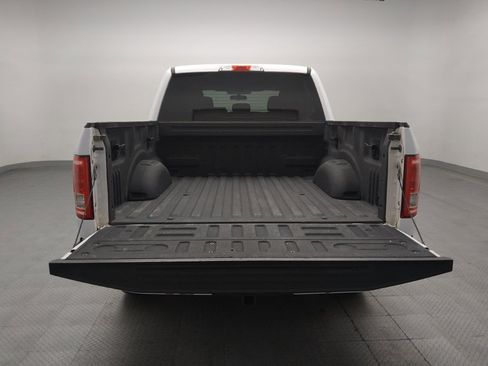 Used 2016 Ford F150 XLT AWD/4WD image 29