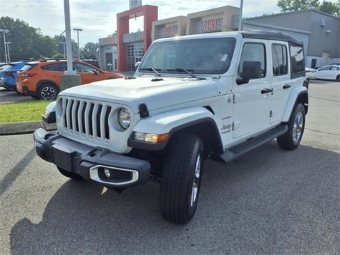 Used 2022 Jeep Wrangler Unlimited Sahara image 18