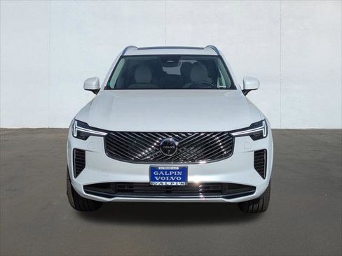 New 2026 Volvo XC90 T8 Ultra w/ Protection Package Premier image 4